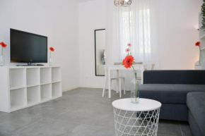 Florence apartment, garden and parking